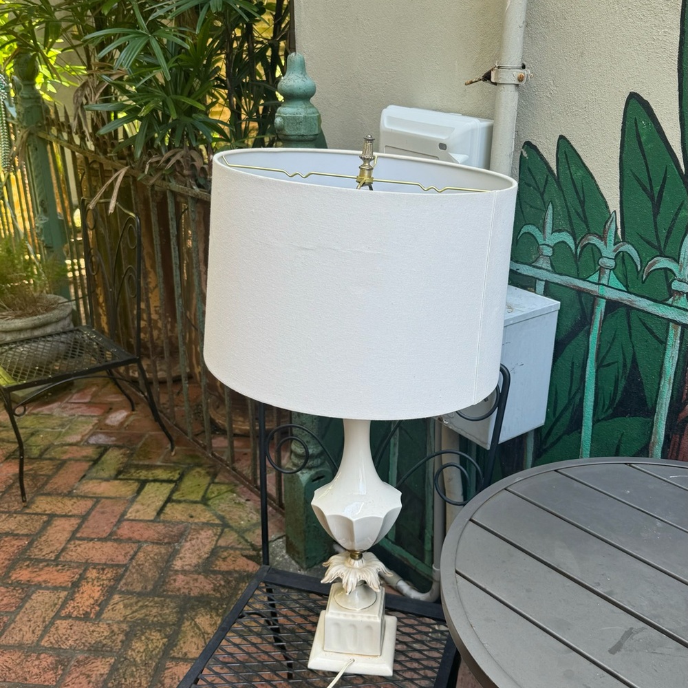 Chic White Table Lamp